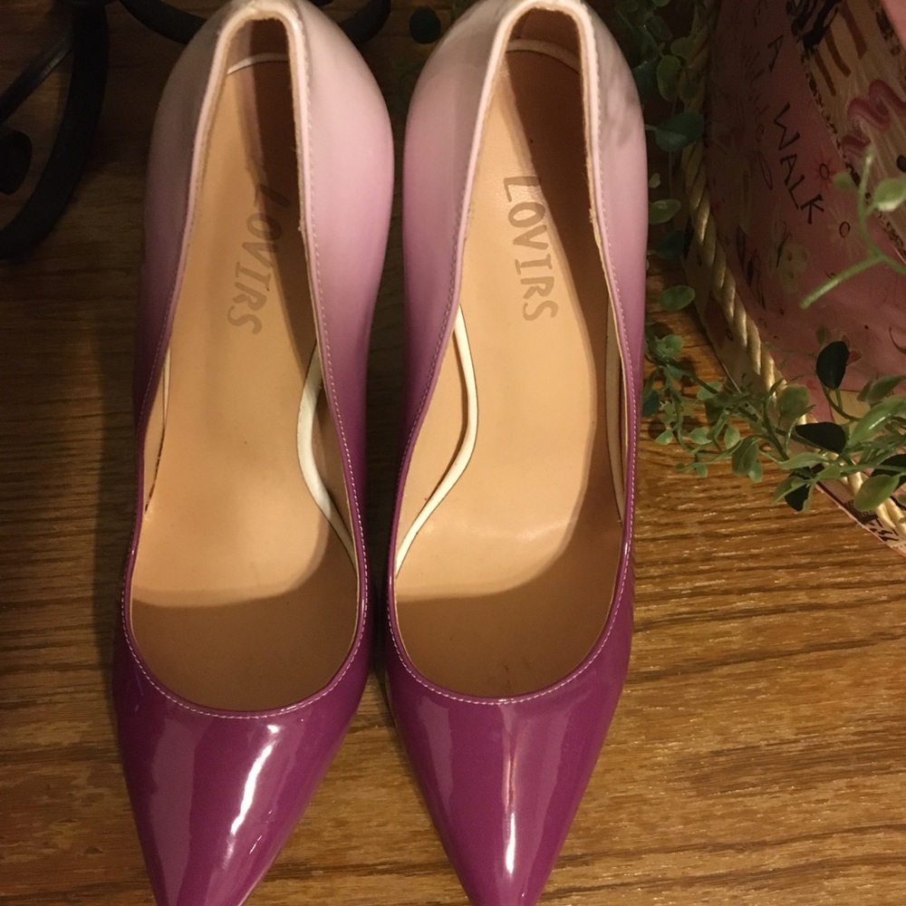 Lovirs - size 10 high heel shoes  . Purple ombré